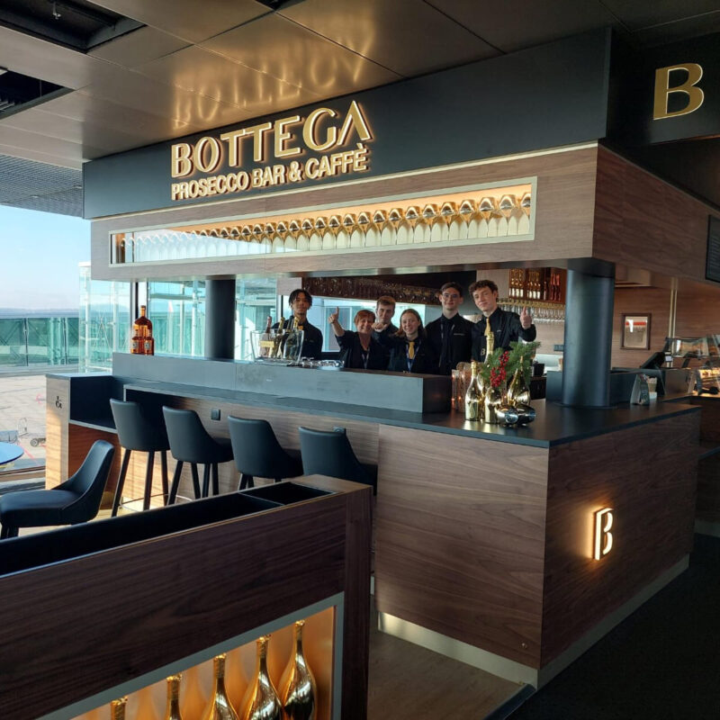 Basilea: Nuova Bottega Prosecco Bar all'Aeroporto Internazionale