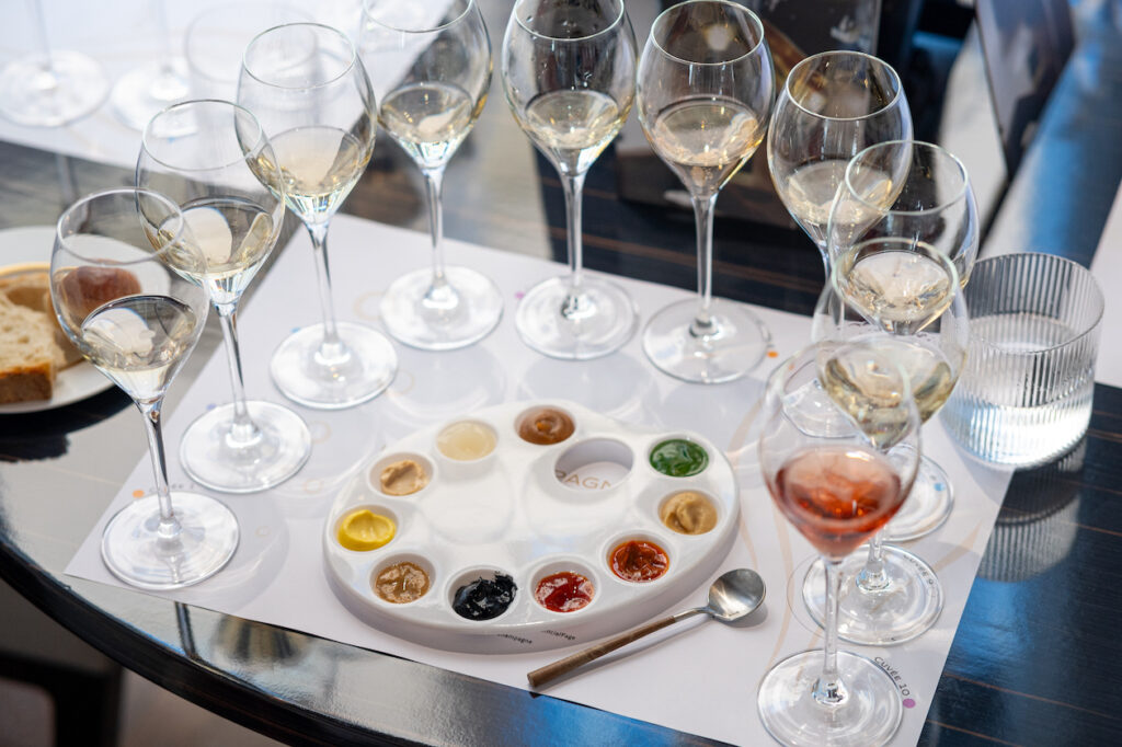 Champagne e Natale: cinque abbinamenti e regole essenziali per un brindisi perfetto