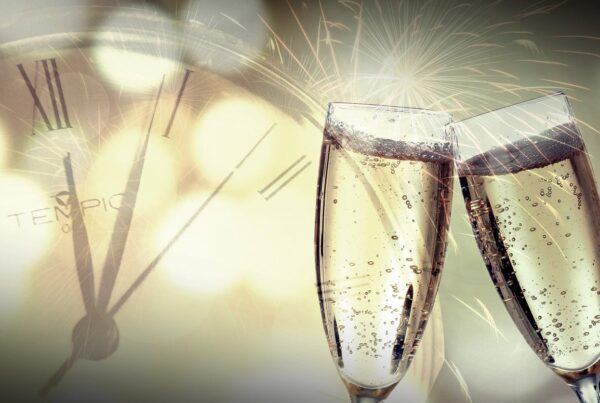 10 calici di bollicine per festeggiare da Natale a Capodanno