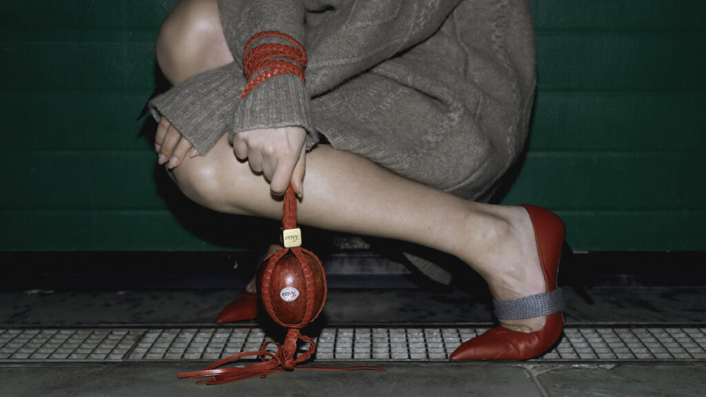 Envy™, la prima mela a sfilare alla Milano Fashion Week