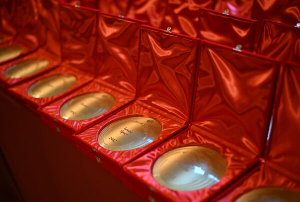 Le attività che fanno la storia di Milano: premiate 24 nuove Botteghe Storiche