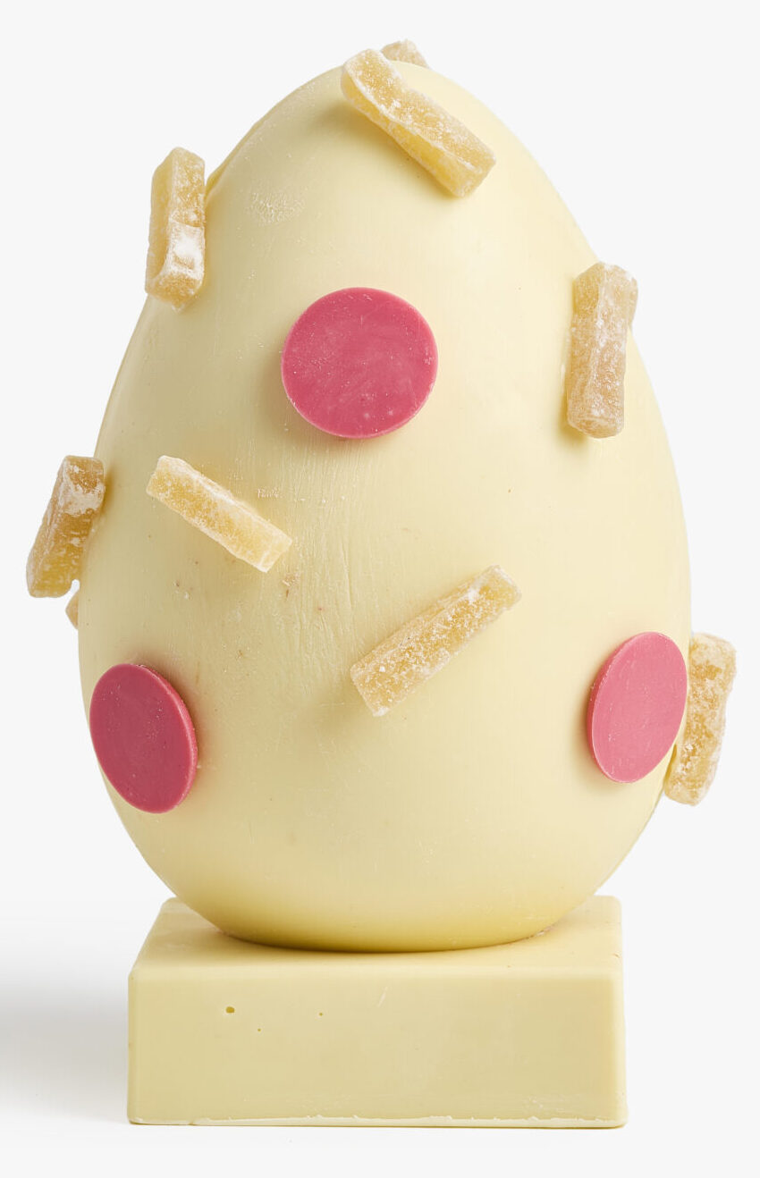 Pasqua 2025: le preziose uova artistiche al cioccolato firmate Enrico Rizzi