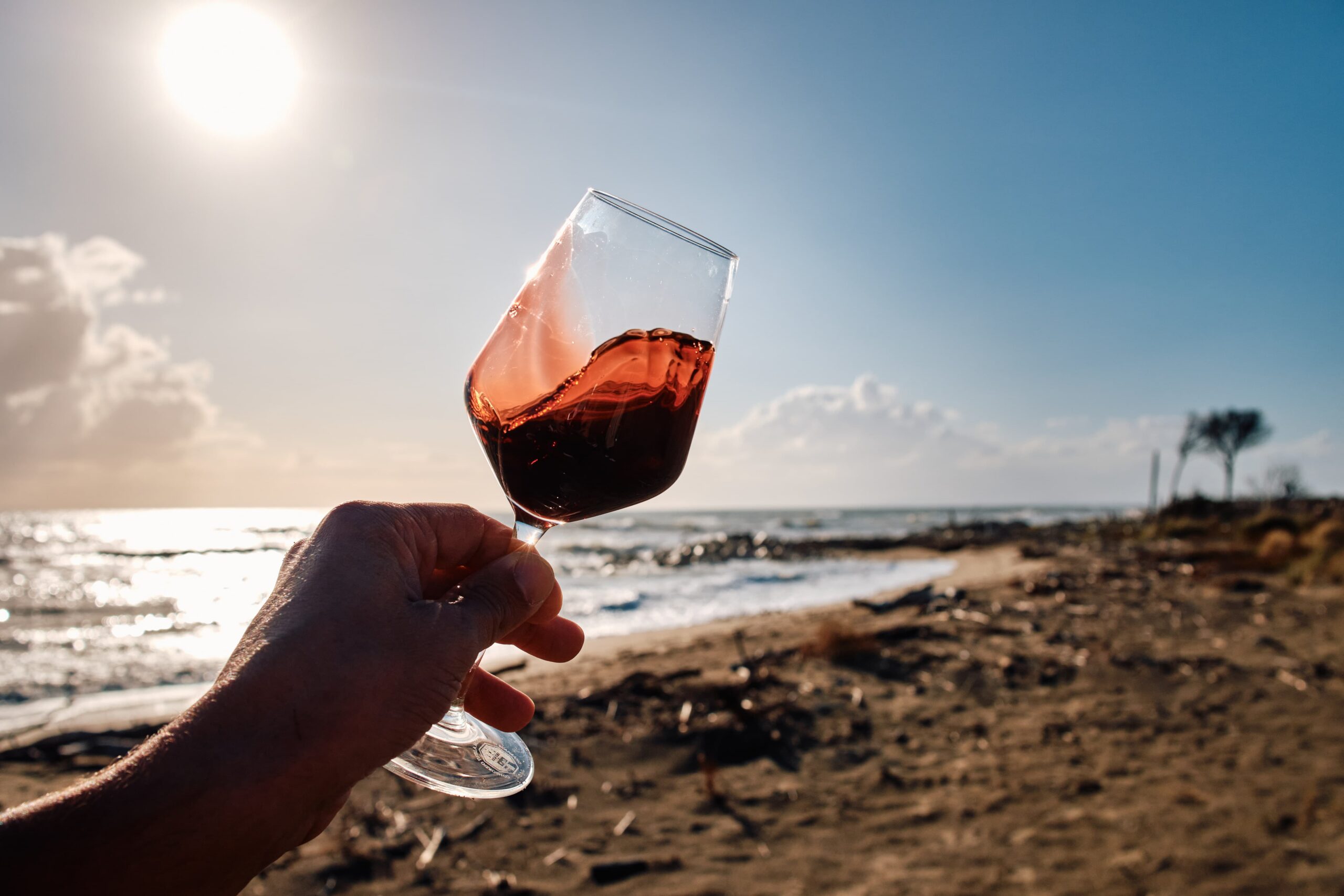 Morellino di Scansano: freschezza, identità e il respiro del mare