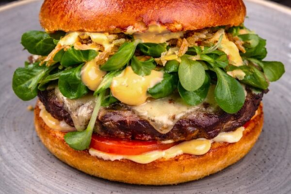 FontinaMi sbarca a Courmayeur: la Fontina DOP va in tour tra montagne e sapori