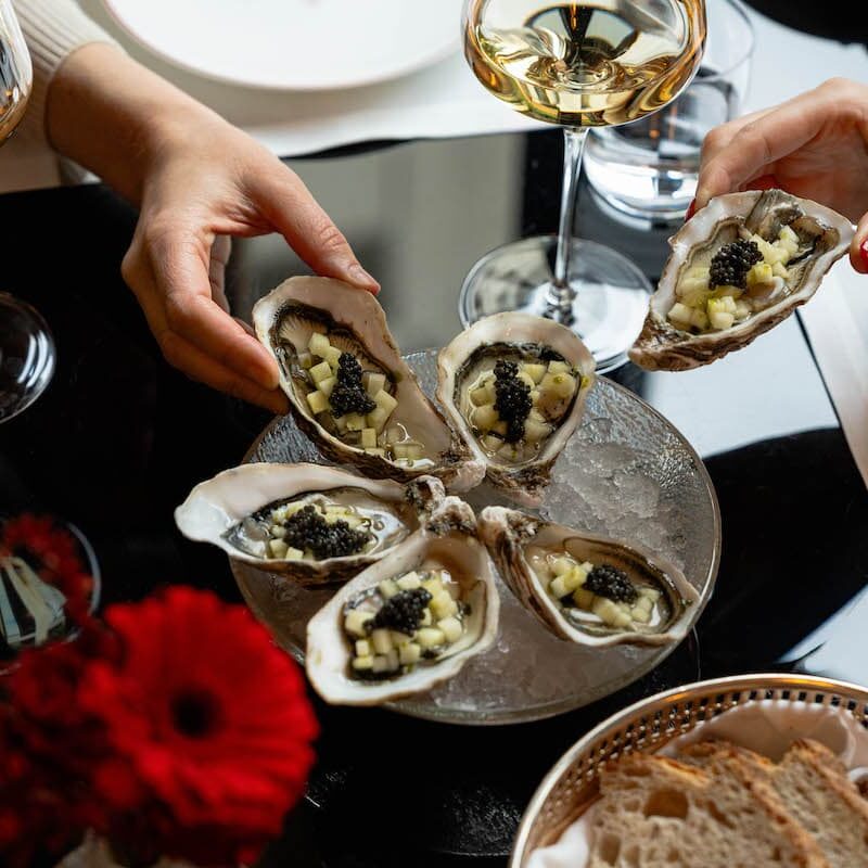San Valentino tra Milano, Firenze e il lago di Como: sapori e brindisi romantici