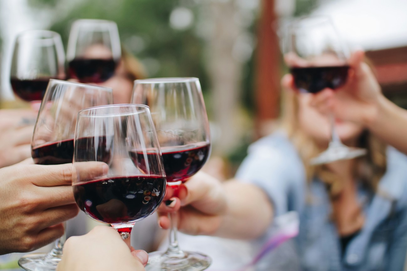 Donne del Vino Toscana: 8 Marzo tra Eccellenza e Impegno Sociale