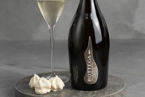 Bottega conquista l’oro all’IWSC 2026 con il nuovo Cartizze