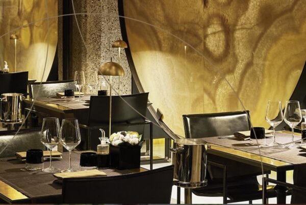 Gong Oriental Attitude, un particolare dell'interno