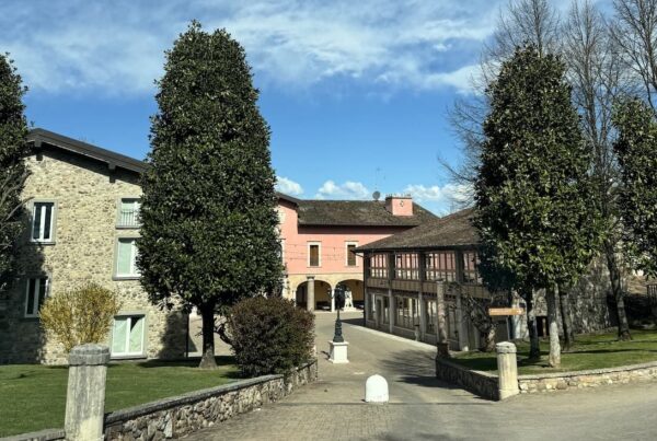 La struttura della cantina Borgo La Caccia